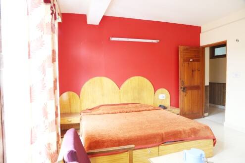 Hotel Snow Mountain, Manali 2